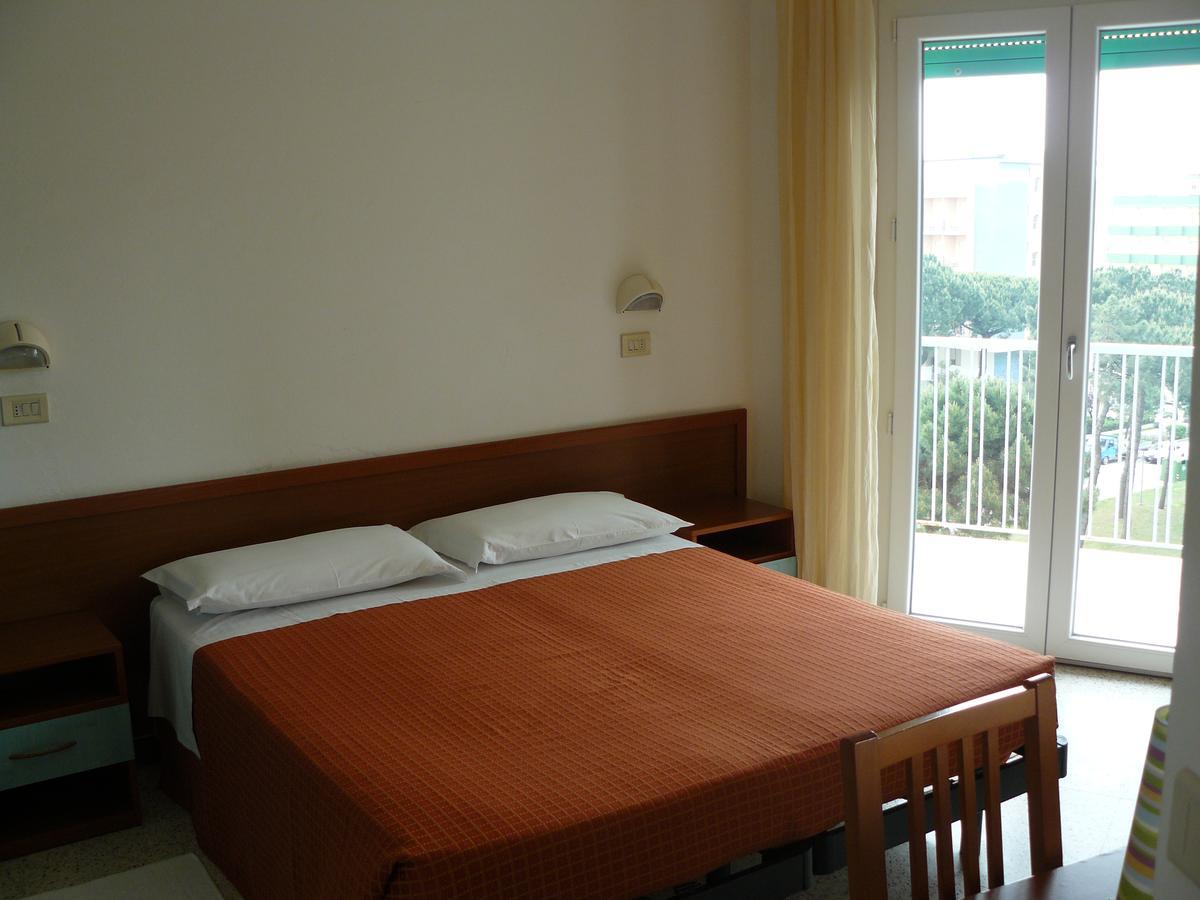 Sayonara Hotel 3*